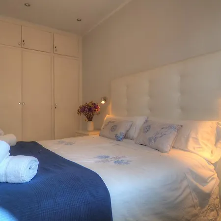 Orquidea By Hello Homes